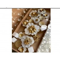 White Golden Flowers - Wall art