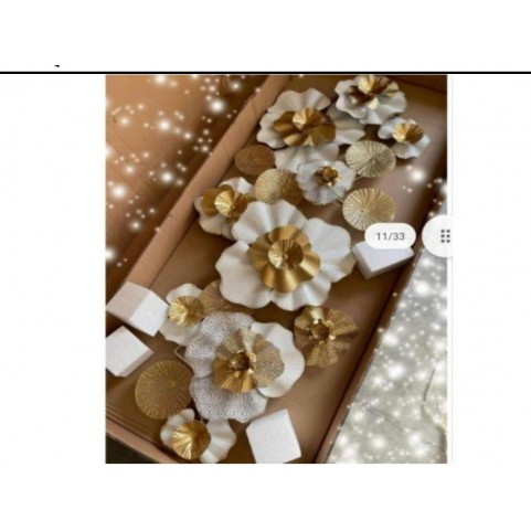 White Golden Flowers - Wall art